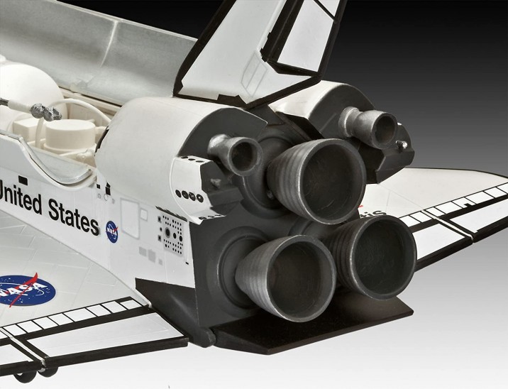 Model Kit Space Shuttle Atlantis (1/144)